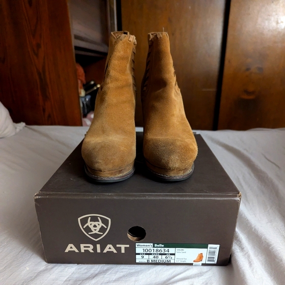 Women's Ariat Wedge Boots - Picture 2 of 8